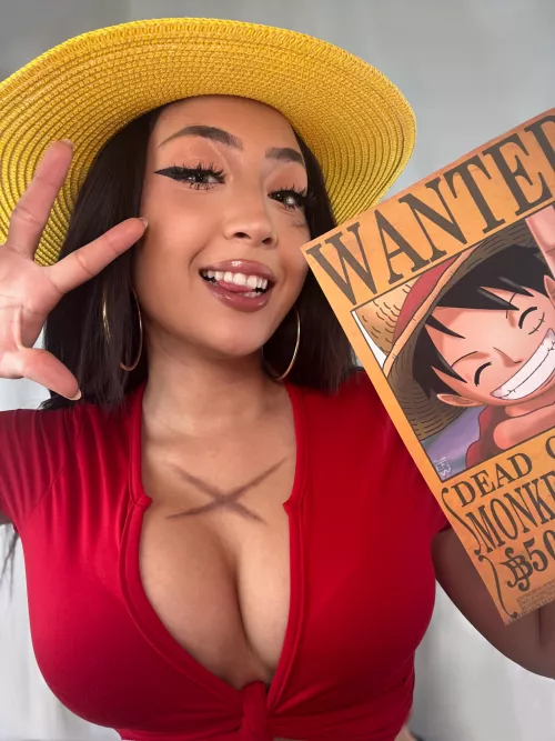 KING OF THE PIRATES female Luffy cosplay 
