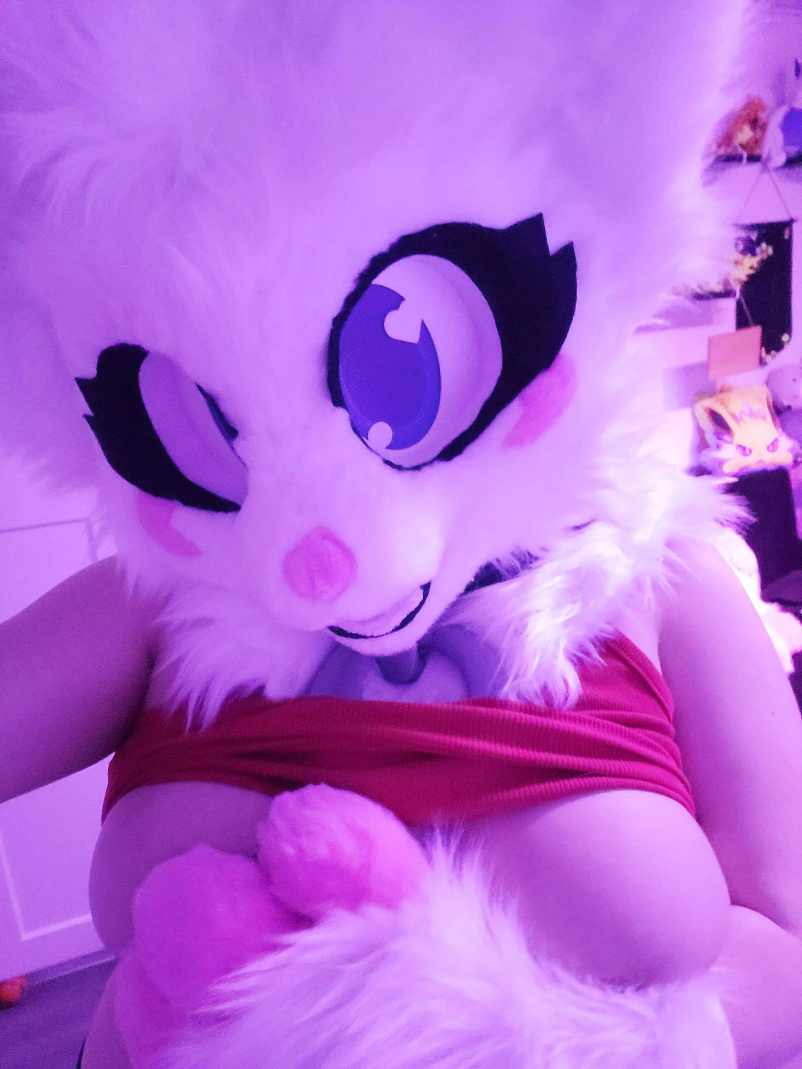 New suit just came in ;3