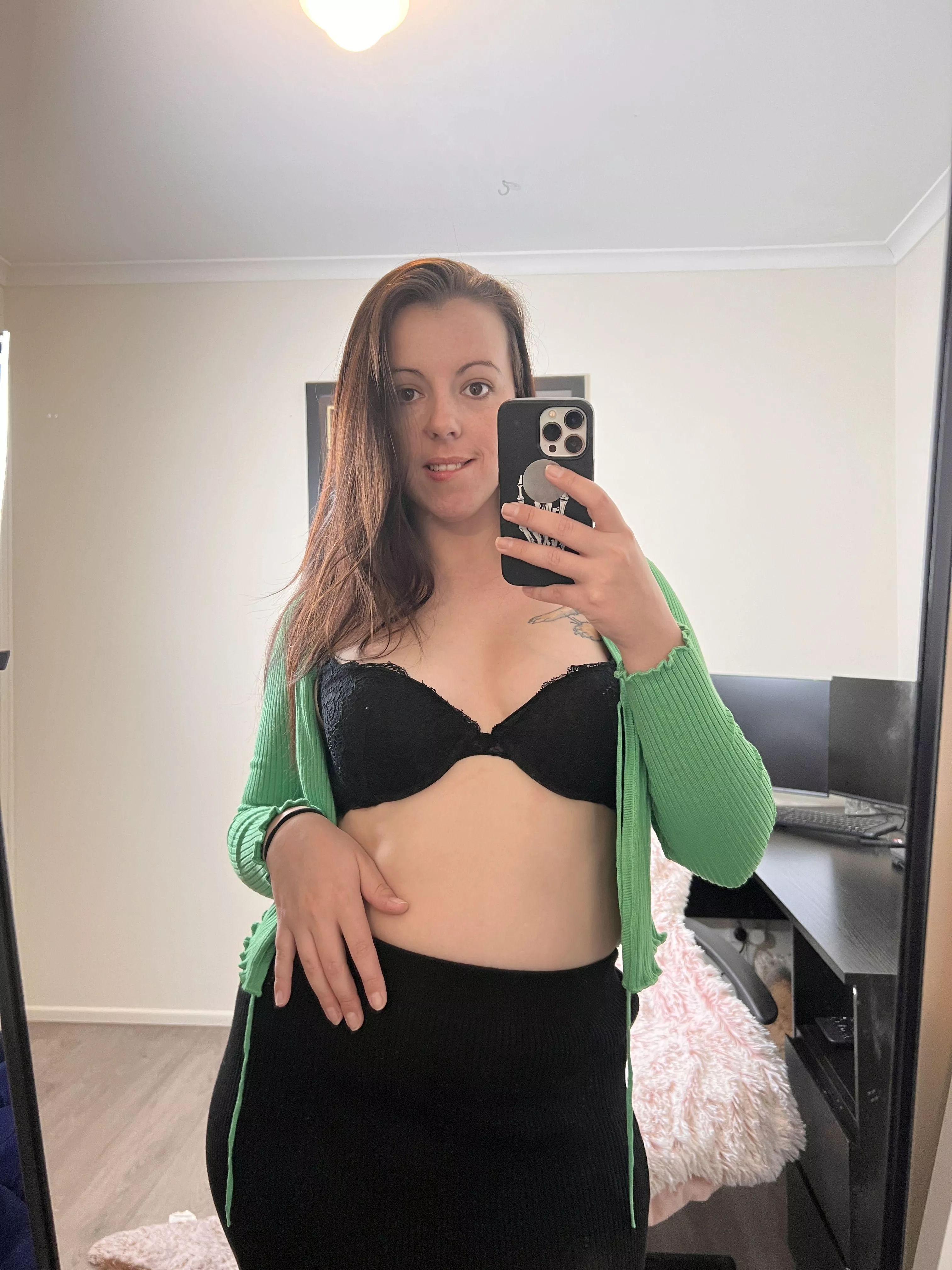 Say Hi, if want my tits