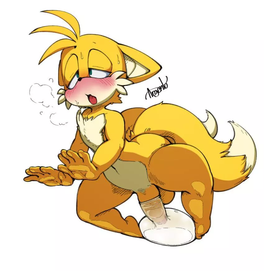 Tails filling a condom (argento) 