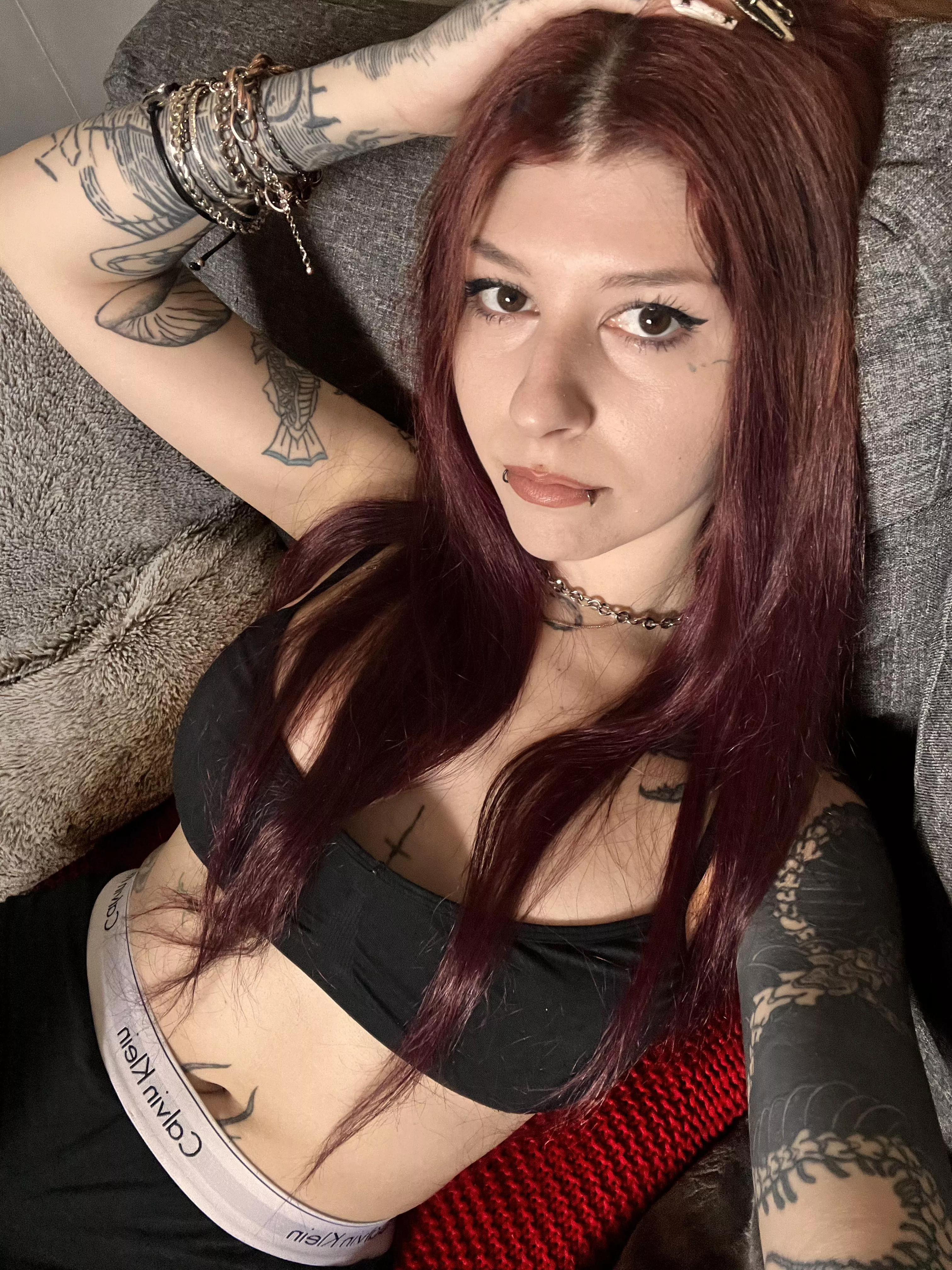 tell me, do you like licking pussy?