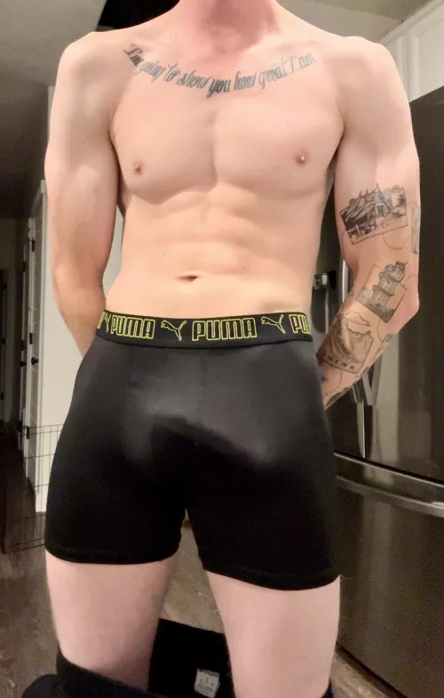 They say black is slimming but idk about that