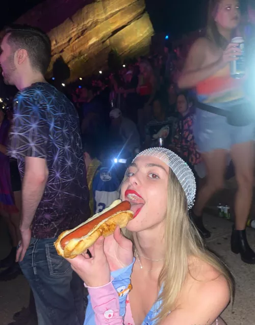Weiners are a rave girls best friend 