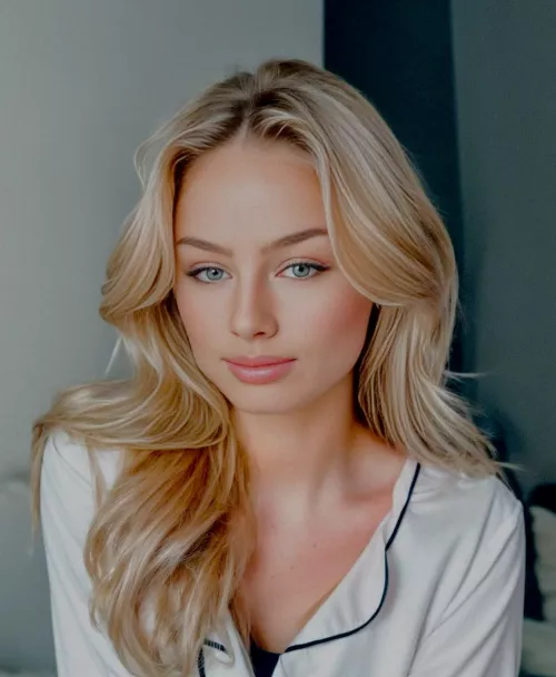 Always classy even at home