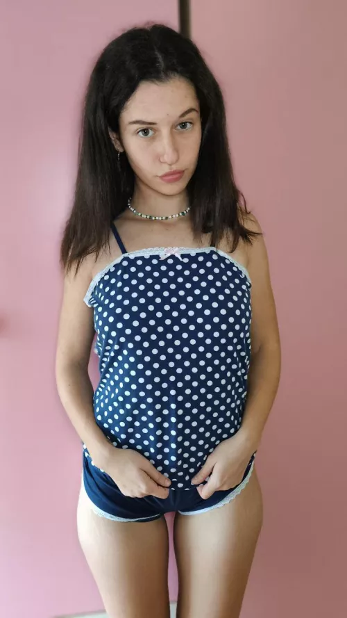 hope you like eighteen year olds like me 😉