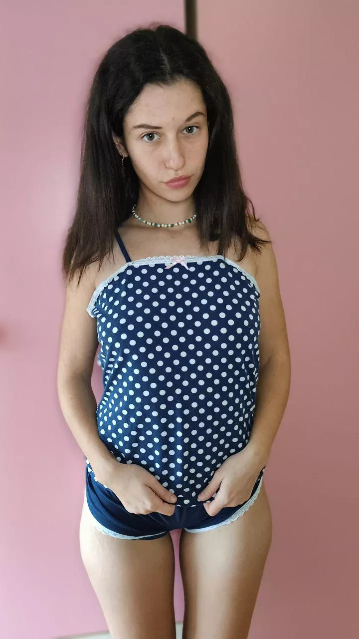 hope you like eighteen year olds like me 😉