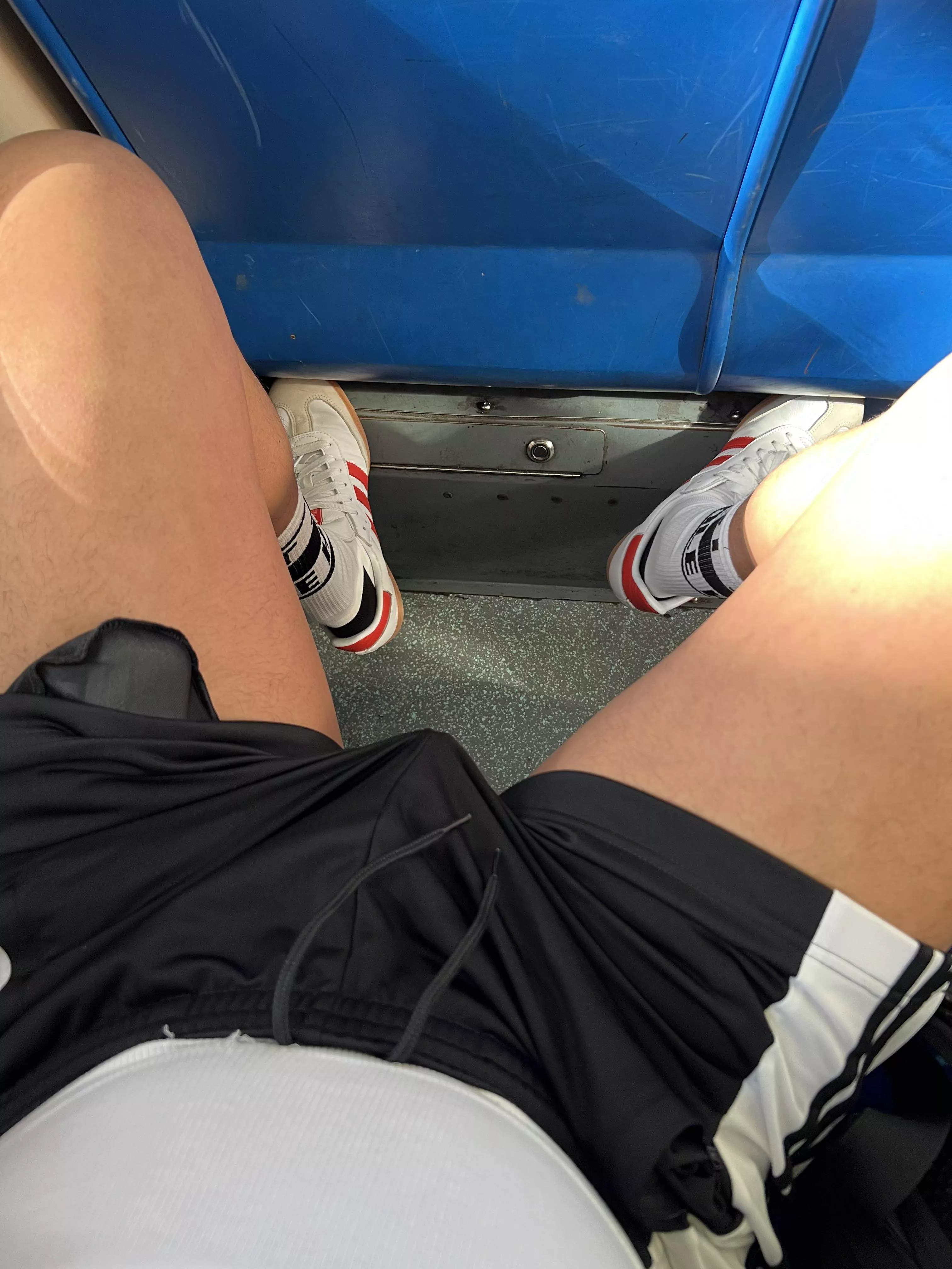 Locked bulge on the train [20]