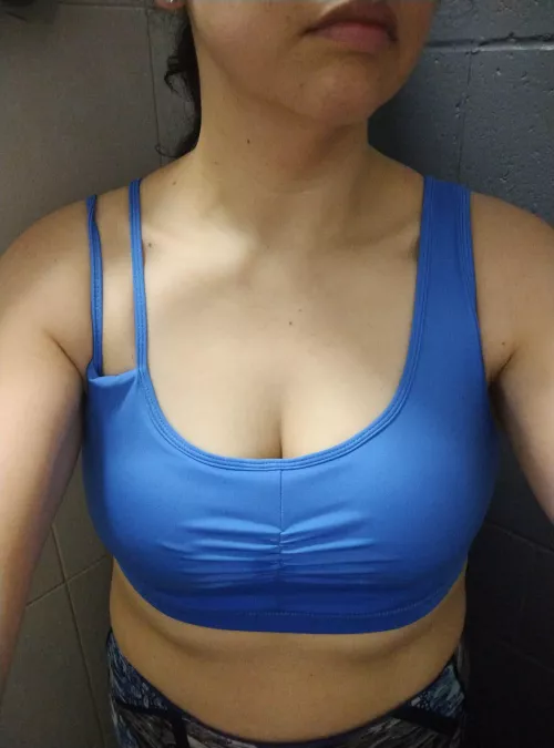 New Sportsbra, Trying to decide if it looks better on or off.