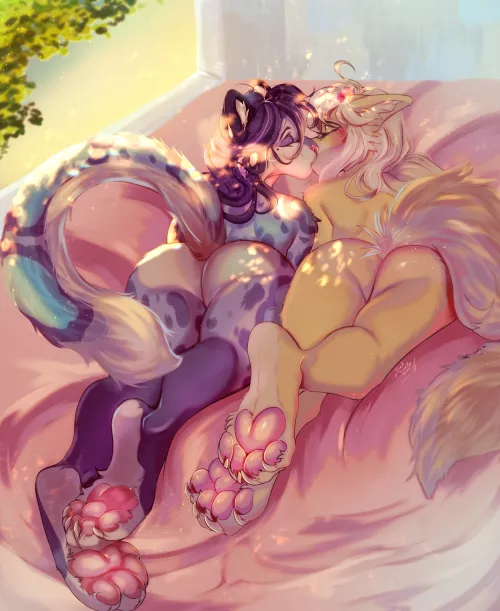 Paws and smoochies (belsnep) [FF]