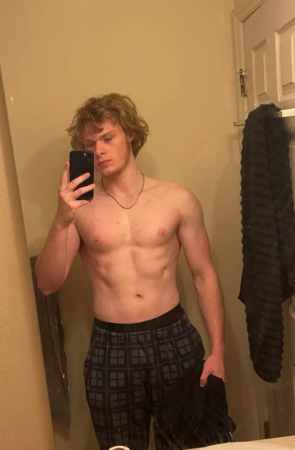 so many asked for my current physique on my last post..😅