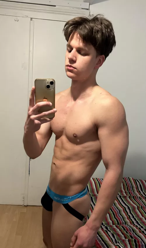 (19)Would you take my undies off?