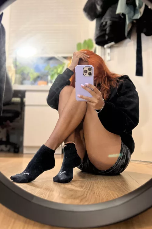 Come closer footboy 😈