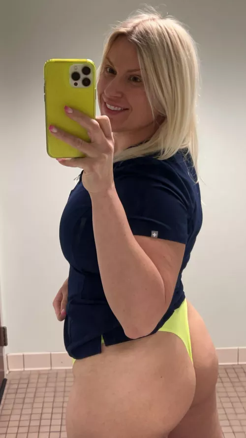 Come kiss this nurse booty!