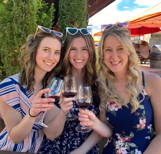 Fine wine, fine girls 