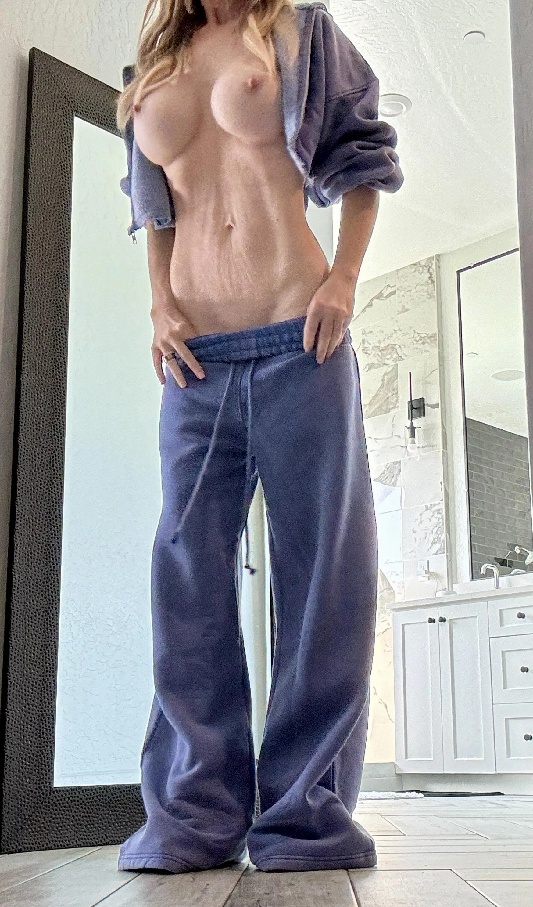 Fit sexy mom sweats 