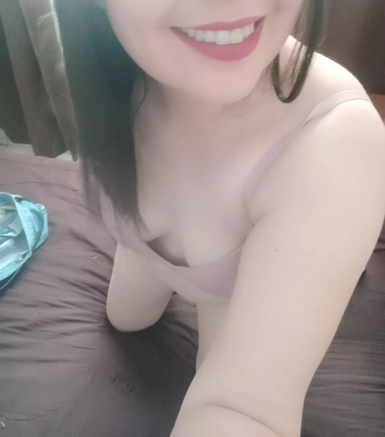 Forgot to take off my bra for the pic - Here's a smile to make up for