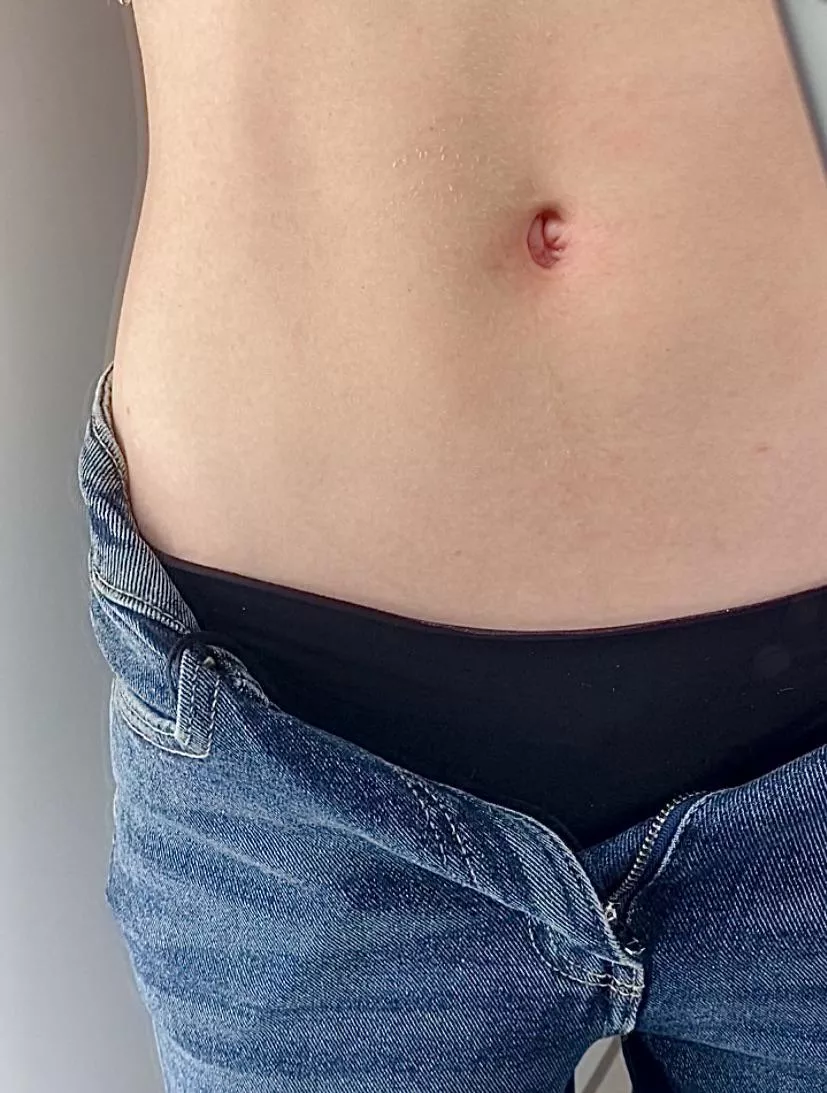 I always enjoy having my bellybutton turned red