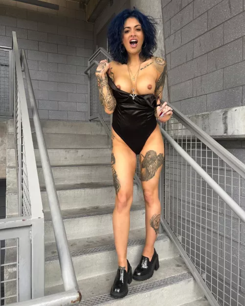 I love my piercings played with