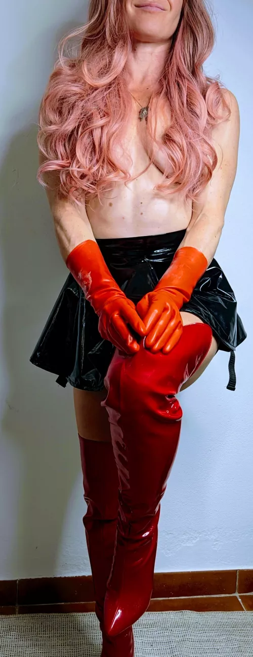 In love with my boots fetish 