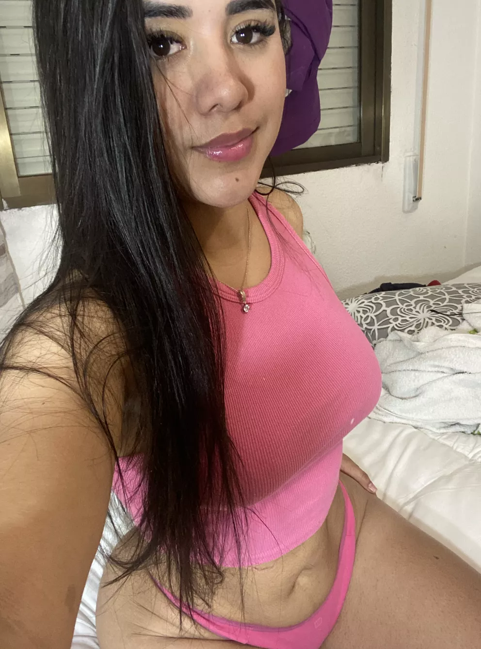 latinas in pink are the cutest