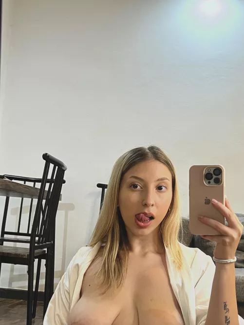 Men eating from behind that going to be on your face?