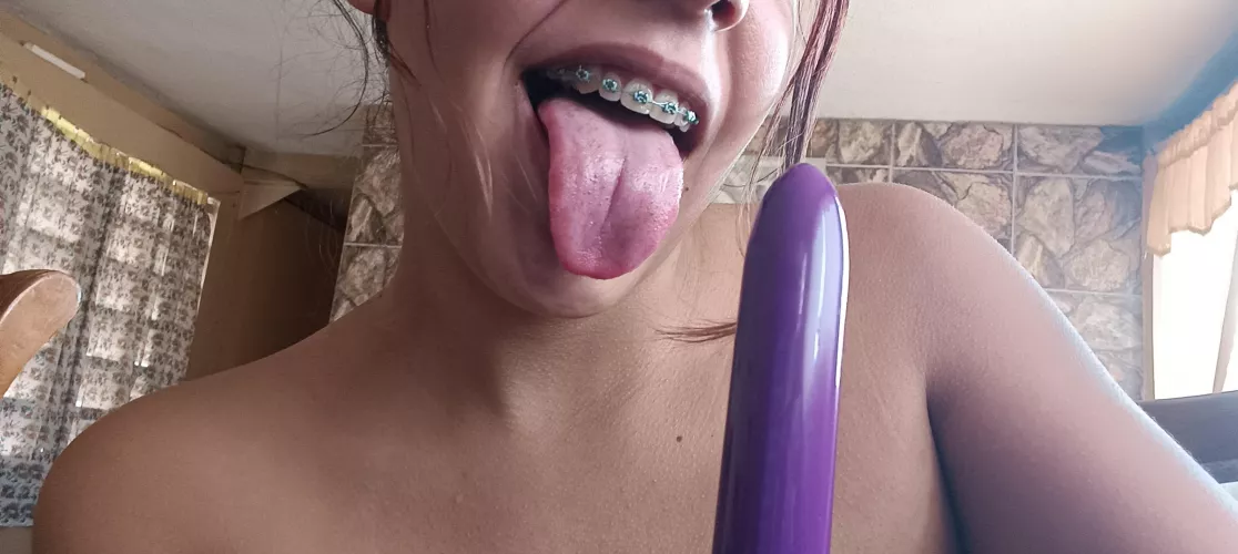 My tongue is so wet that my dildo will go in easily 
