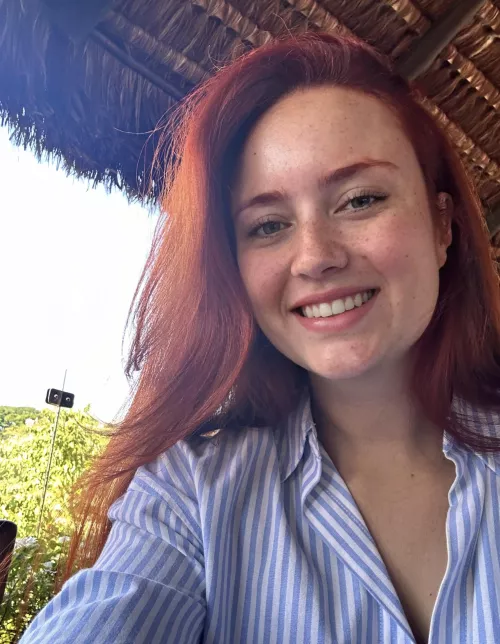 No makeup, no filter and many freckles 