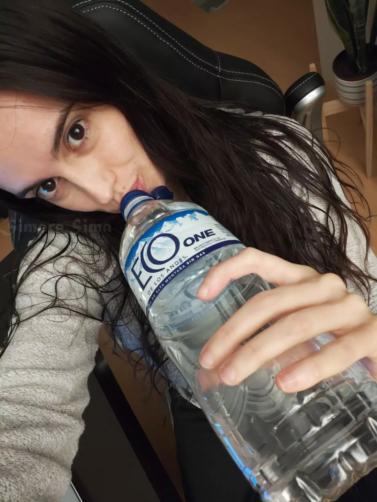 Reminder: drink water