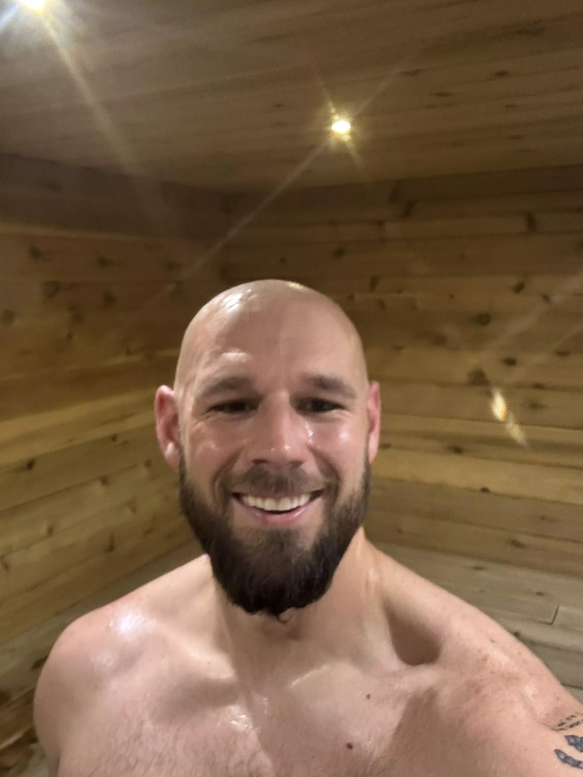 (39) who wants to join me