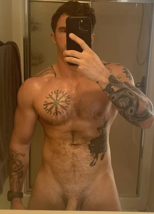 A nice pump after the gym, what do you think?