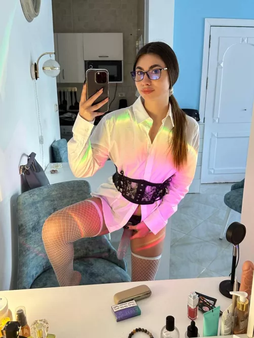 Anyone looking for a girlfriend addicted to pegging?