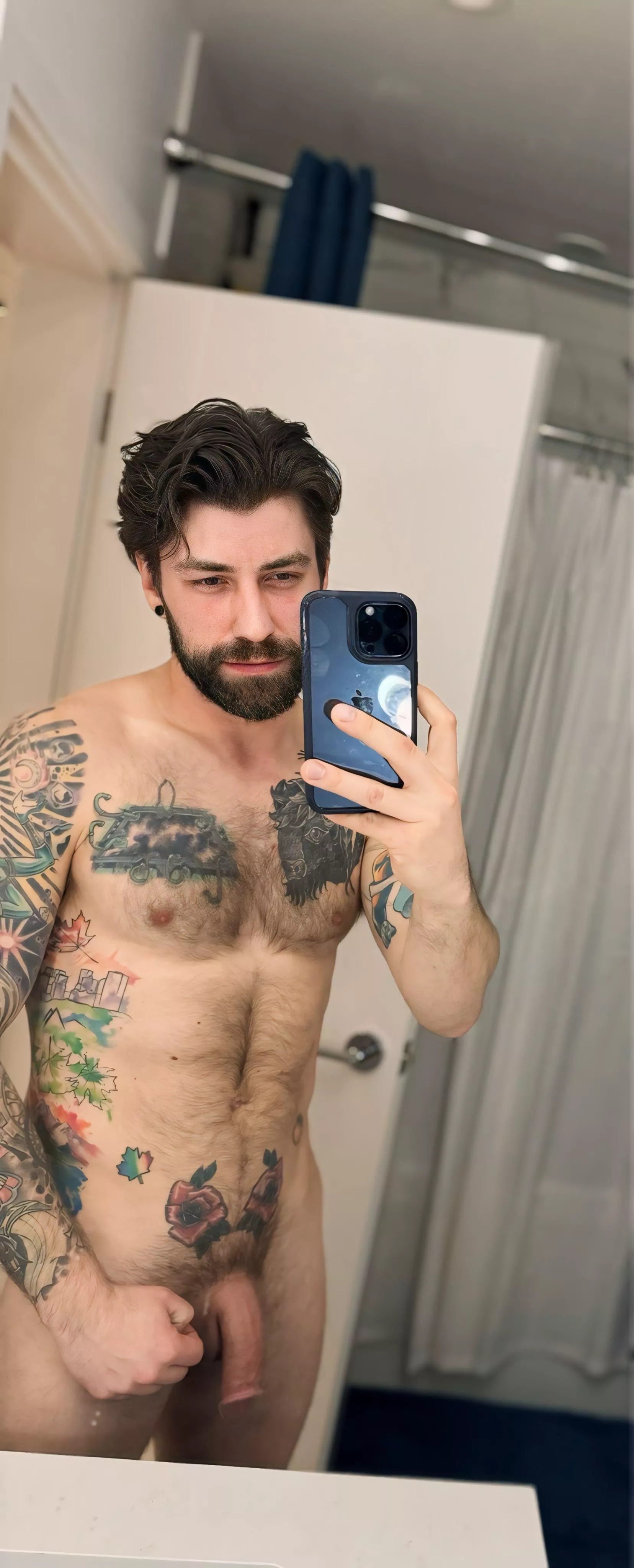 Been growing my hair out, loving how it has been progressing