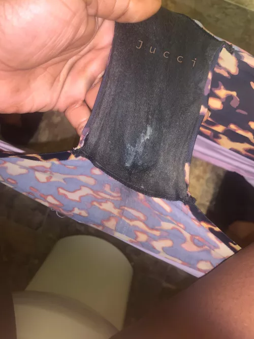 Call me, so I can make it Jucci for you 📞💦