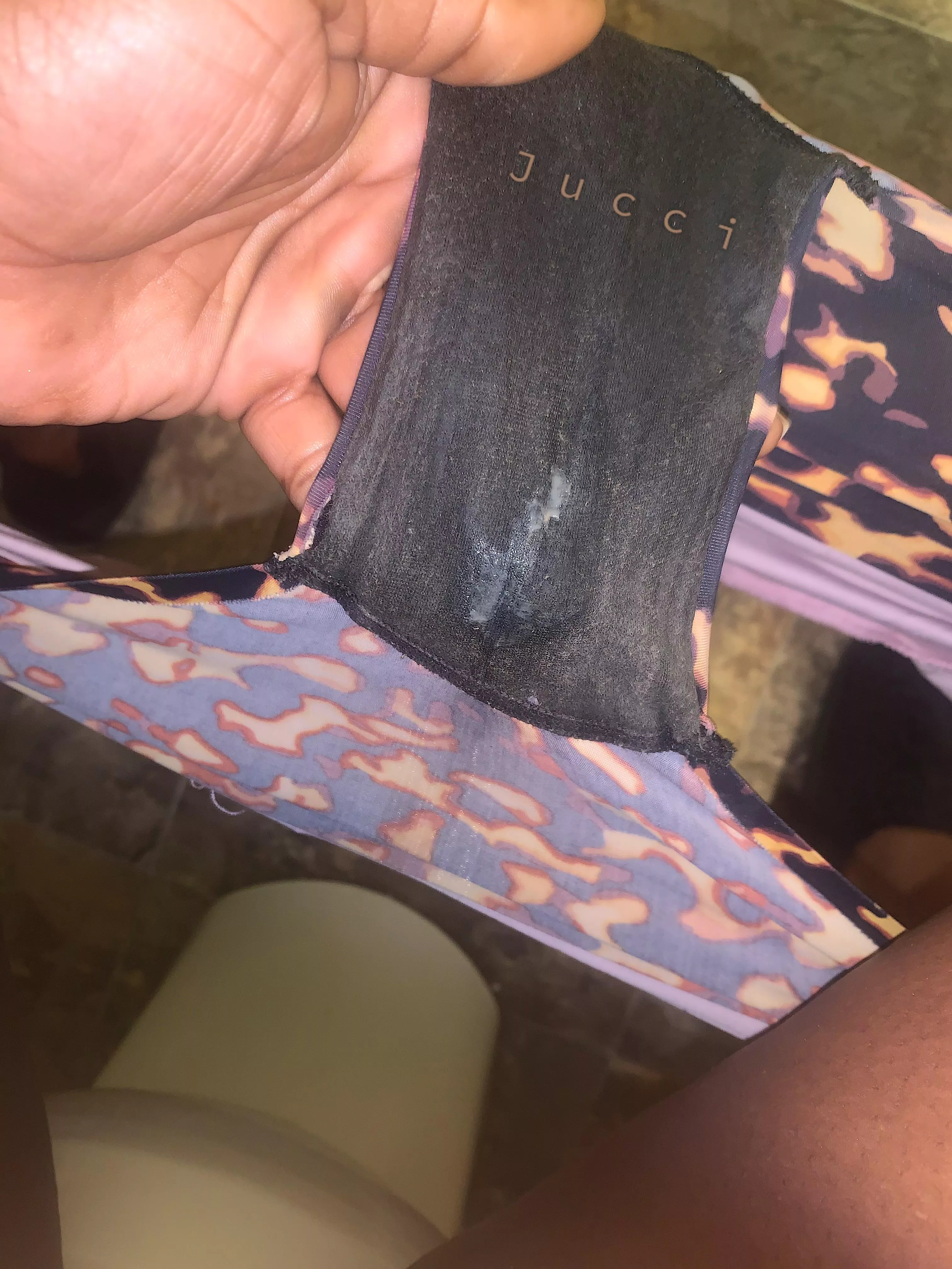 Call me, so I can make it Jucci for you 📞💦