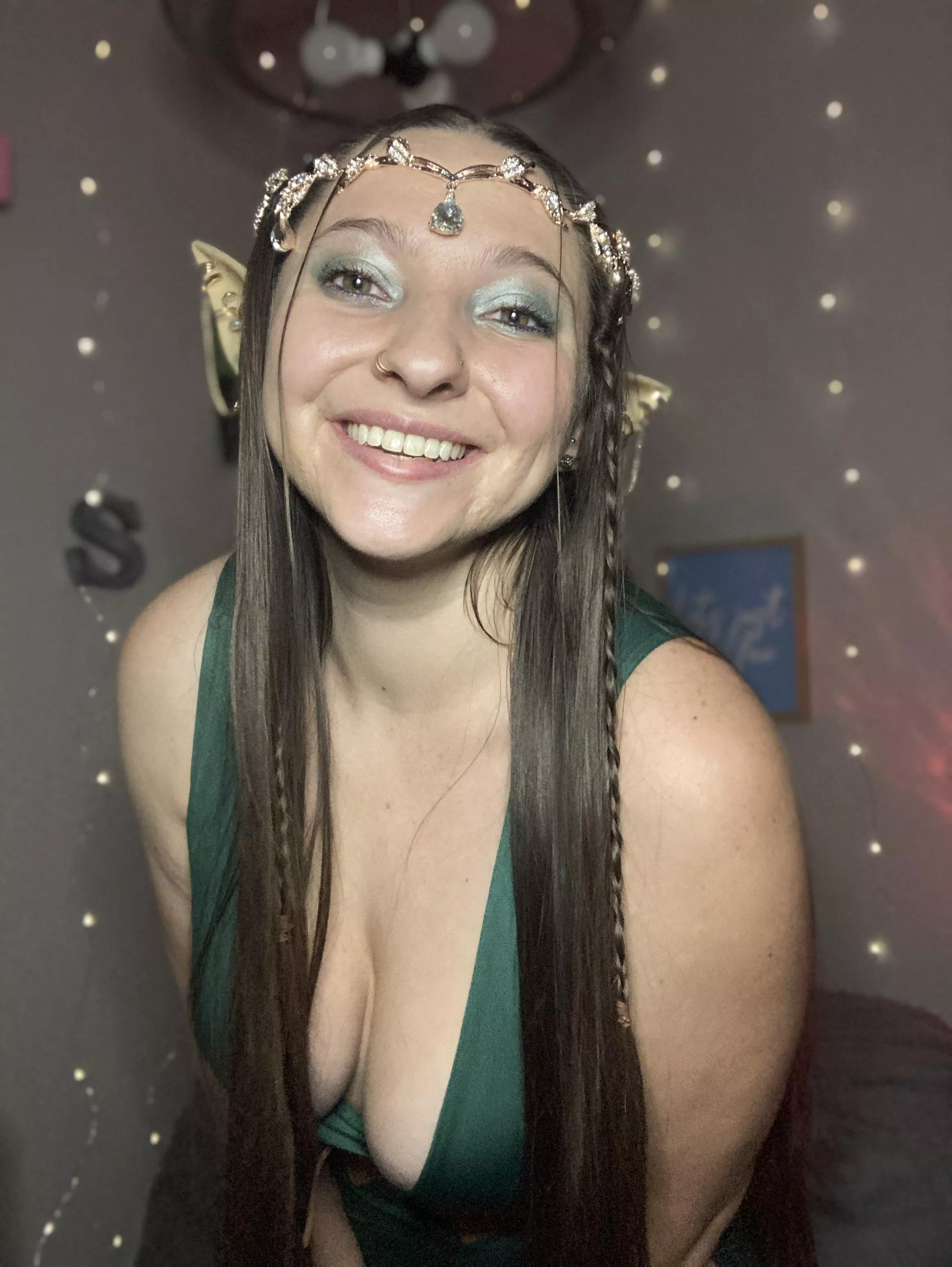 Cheeky little braid(s)are and elf’s best friend 