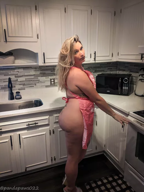 Could I convince you to sample my cake