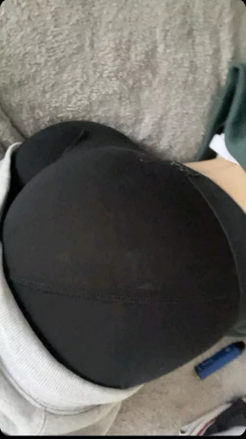 Do you like my ass ? ^^