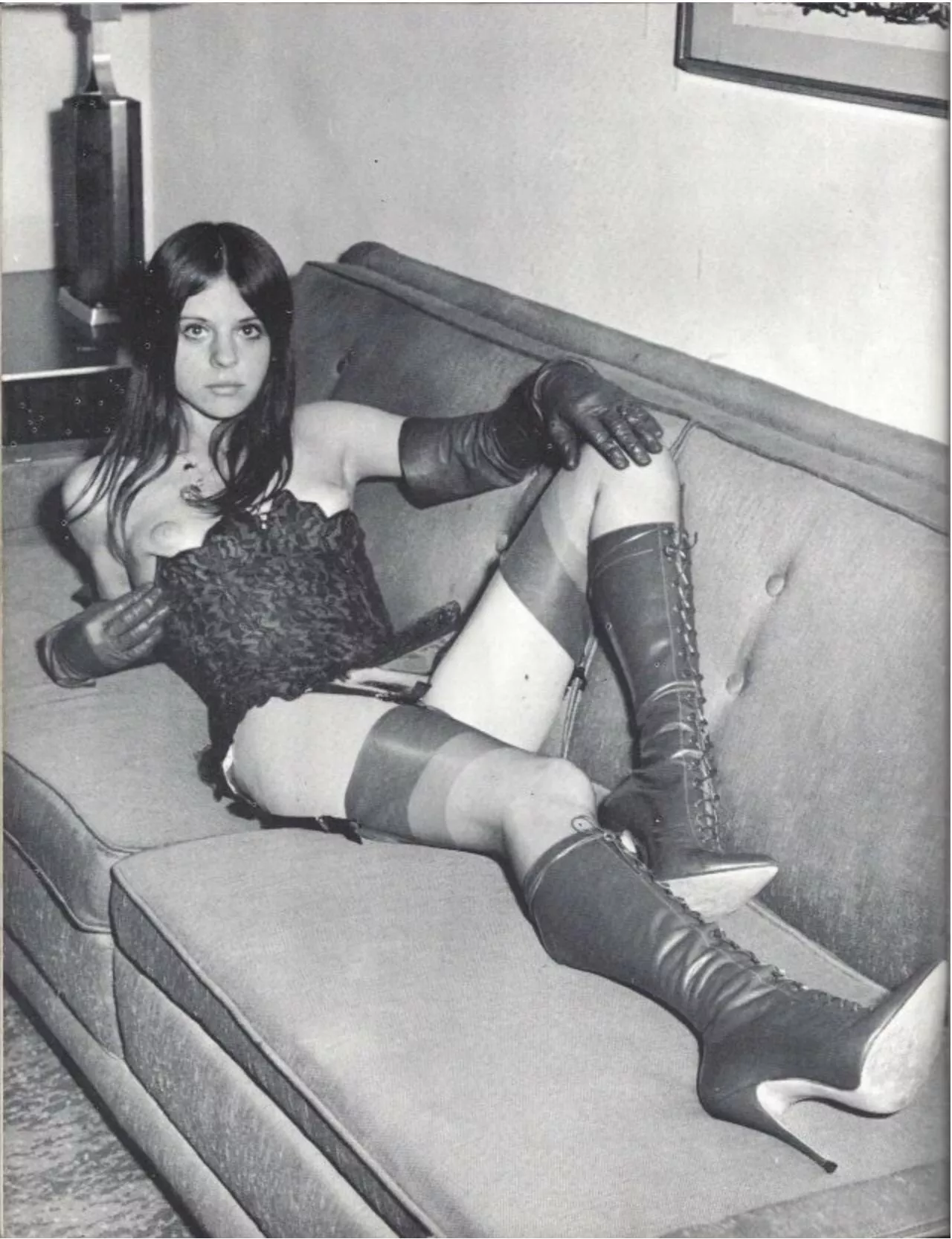 How many of your various FETISHES does this photo tickle ??