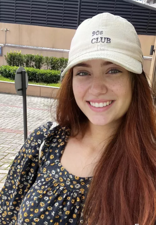 Love walk around without a bra. Here’s a smile 