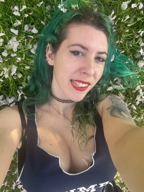 Lying with the flowers