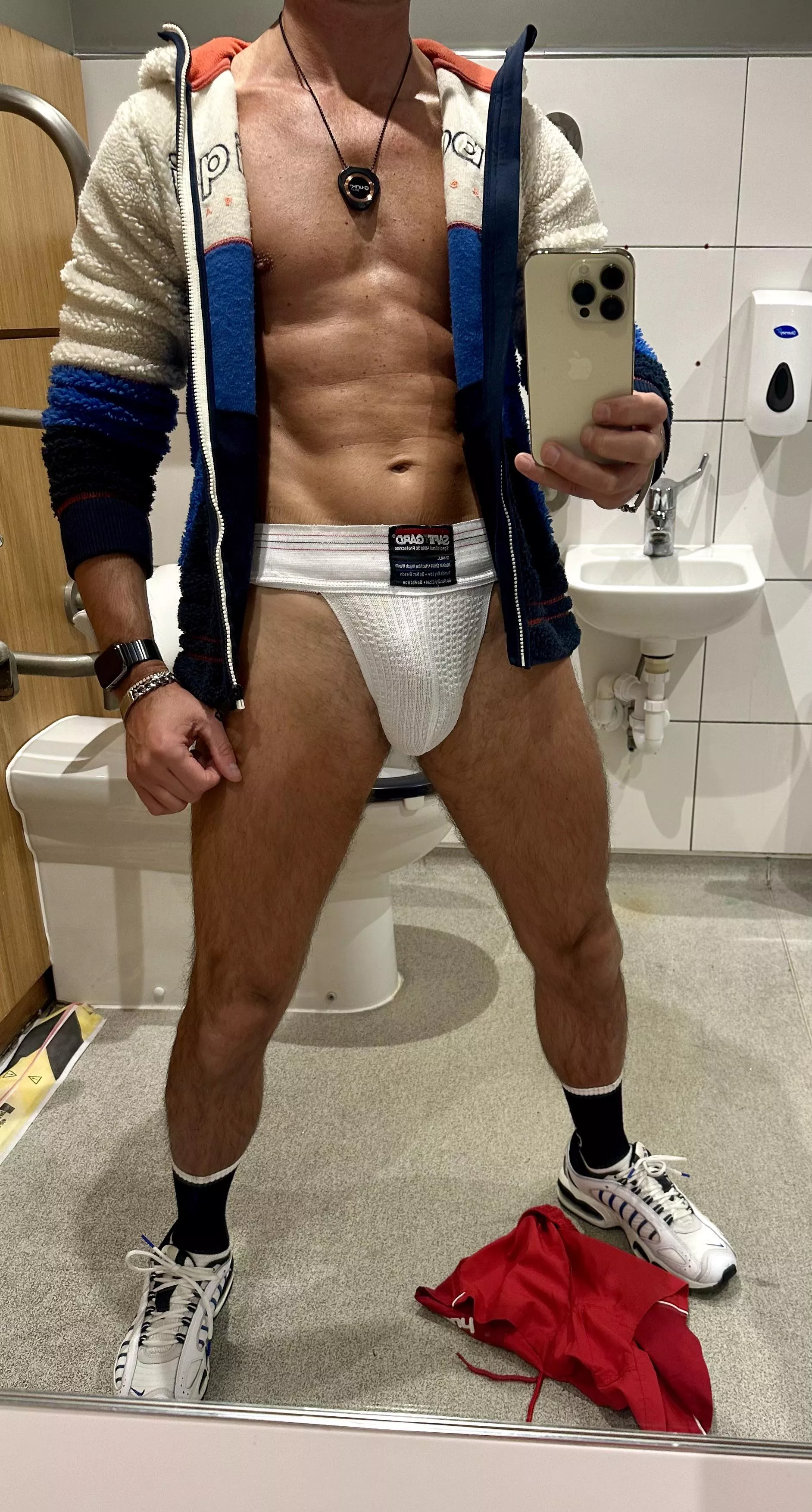 Me in me safeTgards. The KING of jocks. Who agrees?