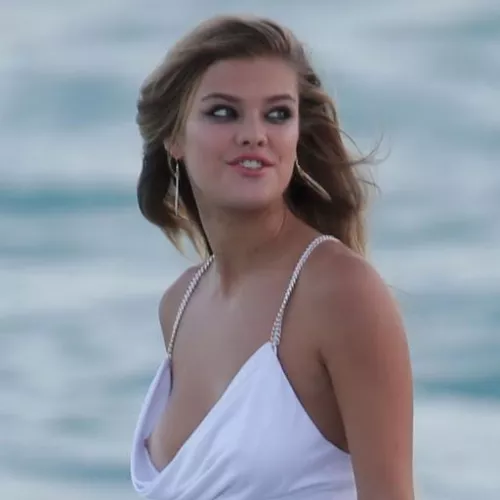 Nina Agdal Nip Slip