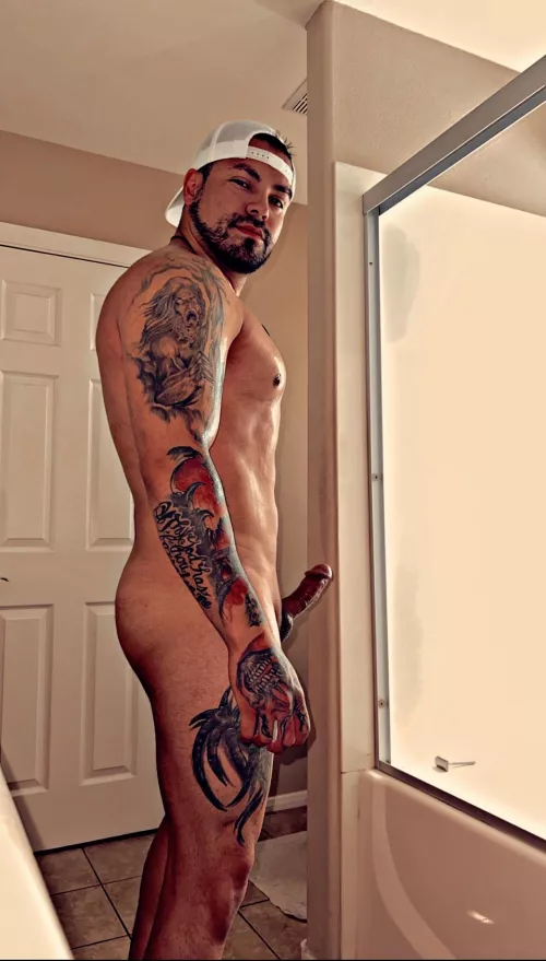 Outfit of the day, just a hat 😉