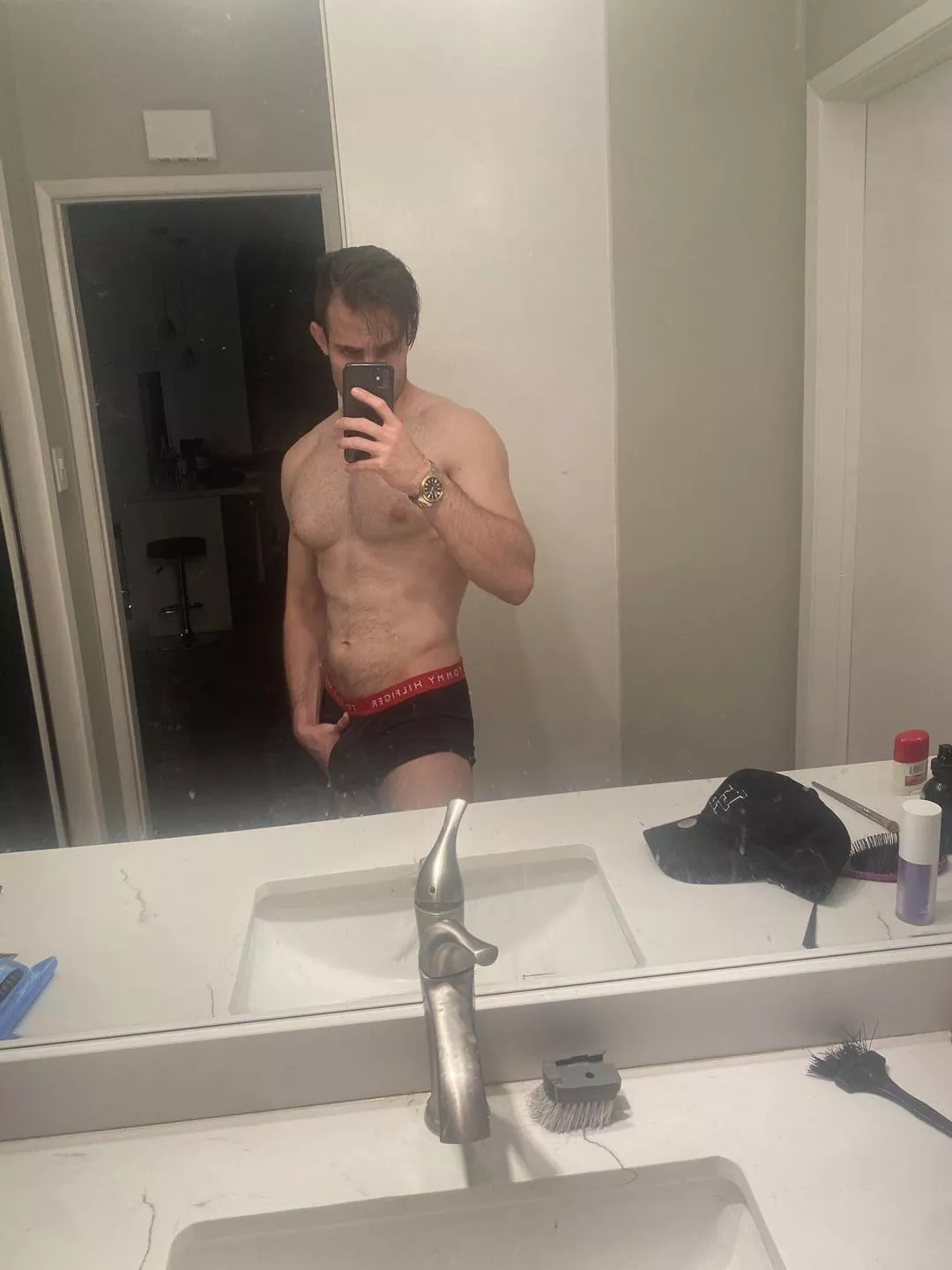 Anyone with bulge underwear kink ?