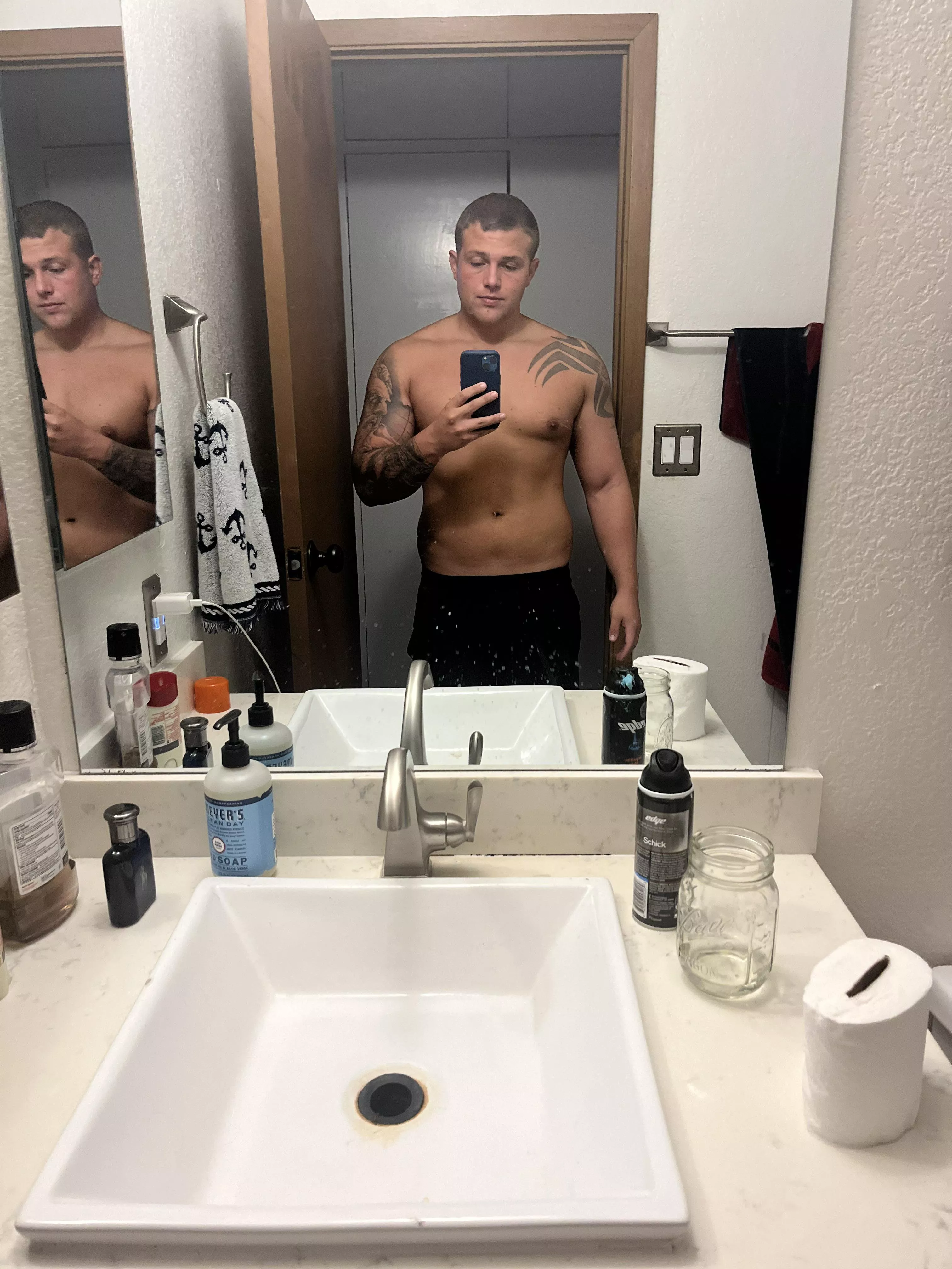 Beach weather is finally here (32)