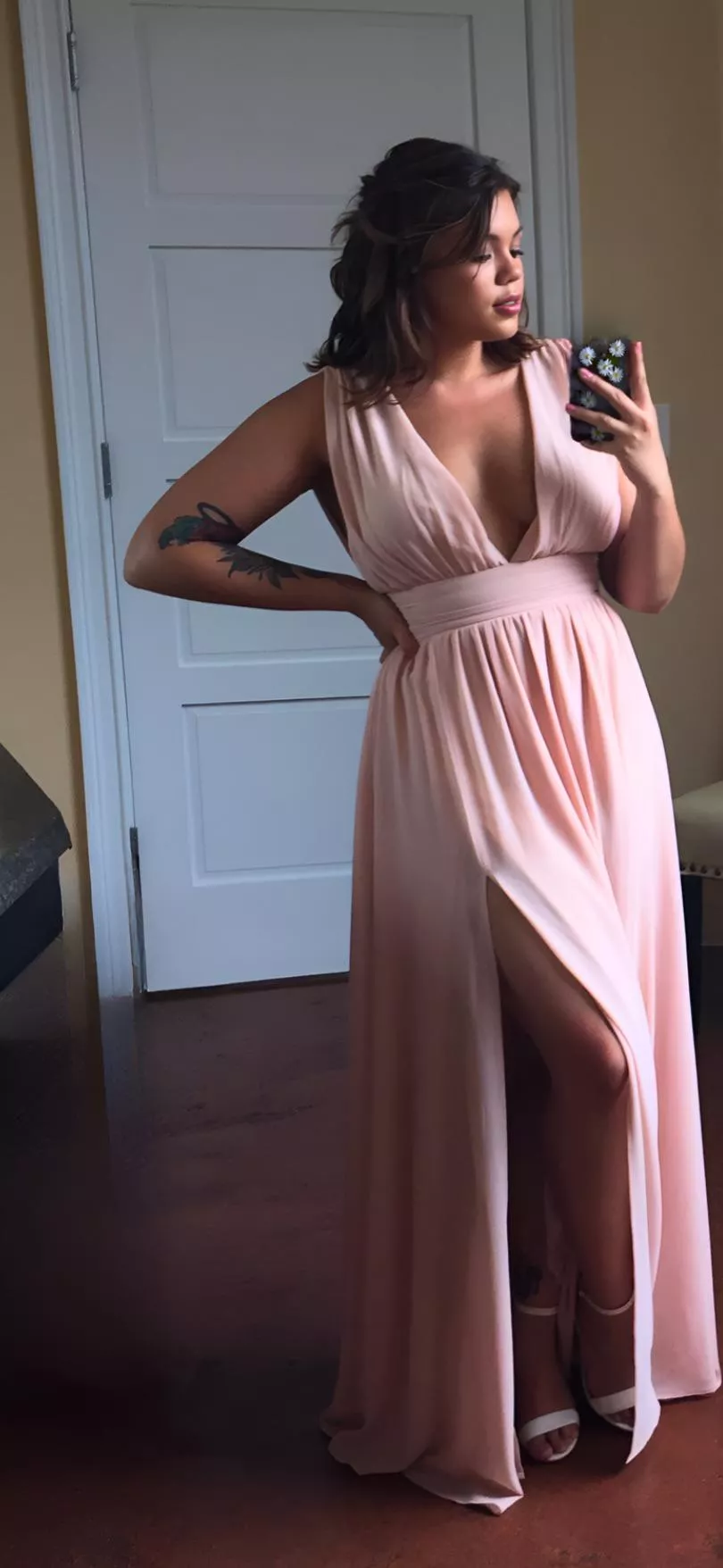 Classier just to erase the phone and focus on me 🦋