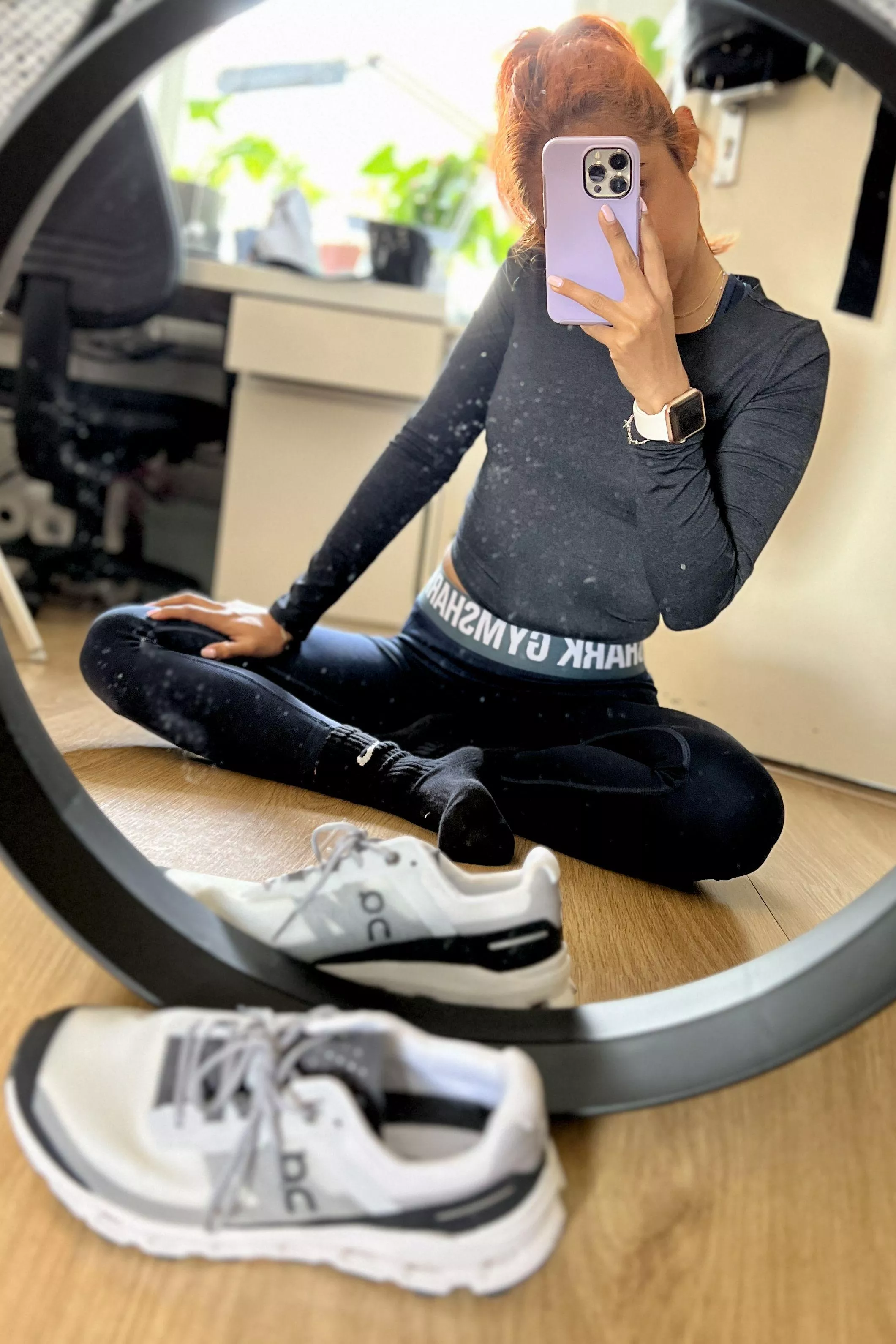 Dirty socks, dirty shoes, dirty mirror 😜