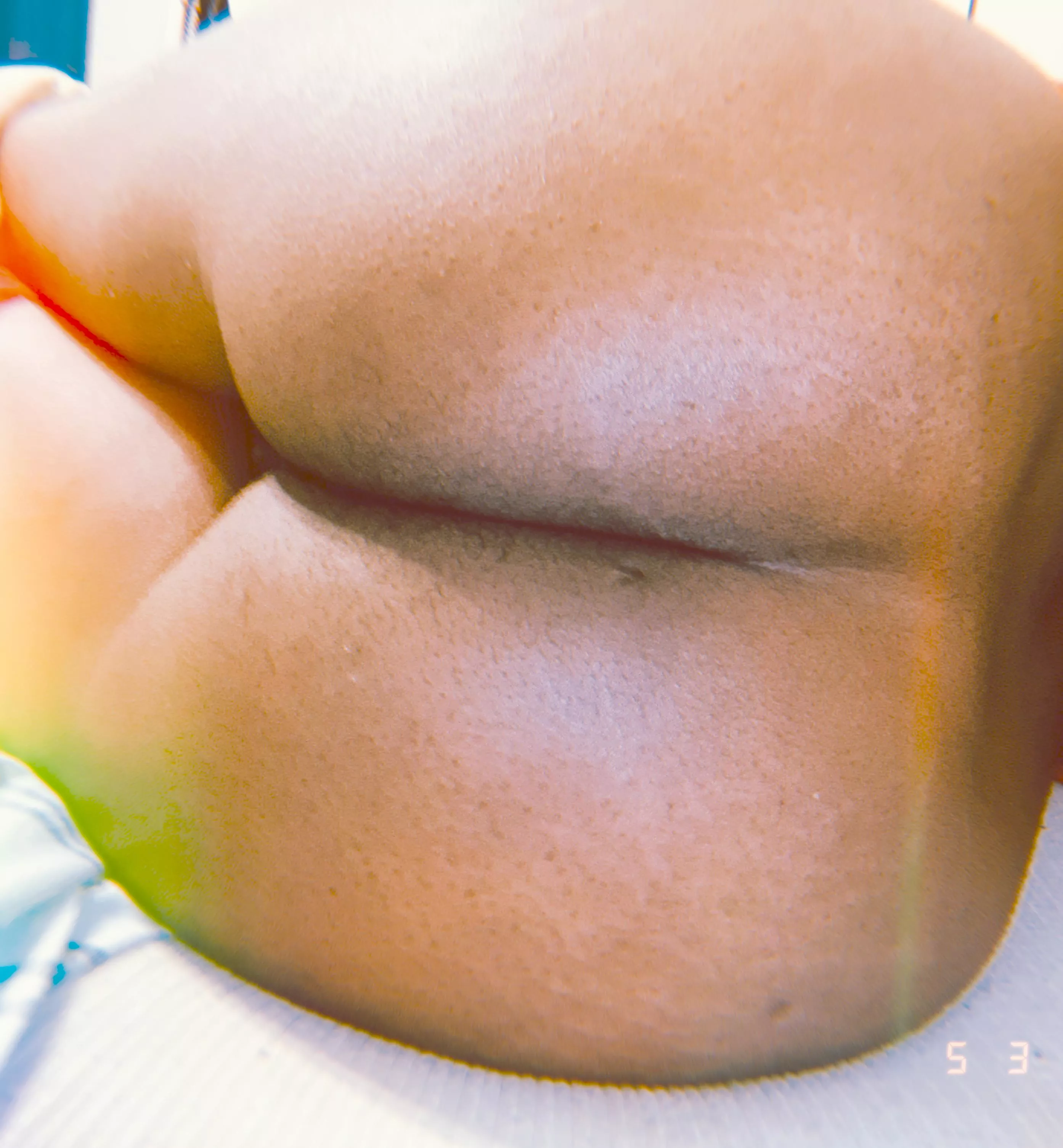 Don’t u wanna slap this ass?