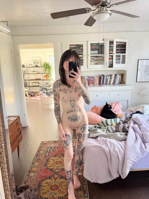 Hopefully my tits aren’t tooooo tiny