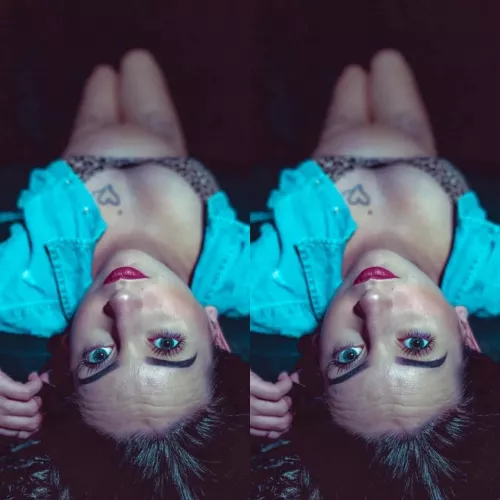 Lay me down and see why pregnant pussy is the best